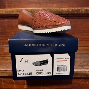 Adrienne Vittadini flats size 7 color Cuoio